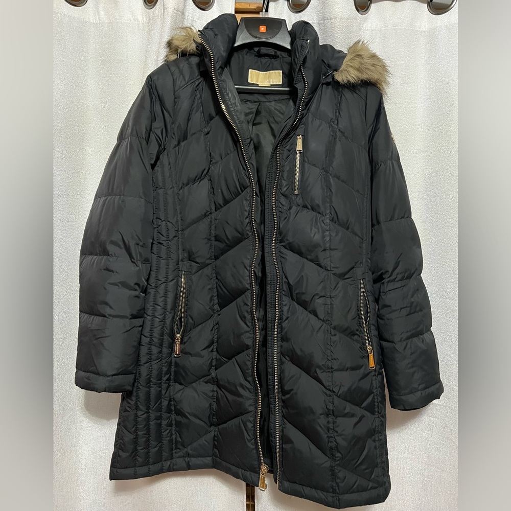 Women’s Michael Kors petite medium 3/4 length puffer coat